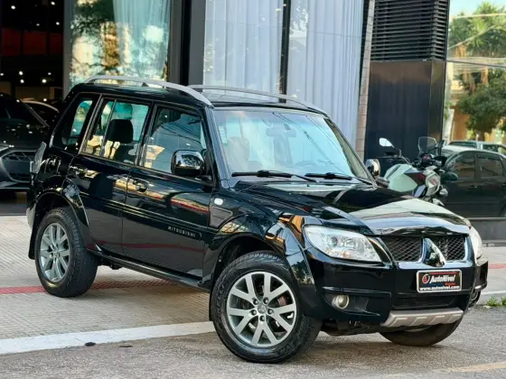 MITSUBISHI PAJERO TR4 2.0 4X2 16V 140CV FLEX 4P MANUAL