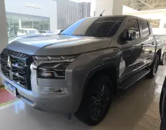 MITSUBISHI TRITON 2.4 BITURBO DIESEL CD HPE-S 4X4 AUTOMÁTICO MITSUBISHI TRITON 2.4 BITURBO DIESEL CD HPE-S 4X4 AUTOMÁTICO