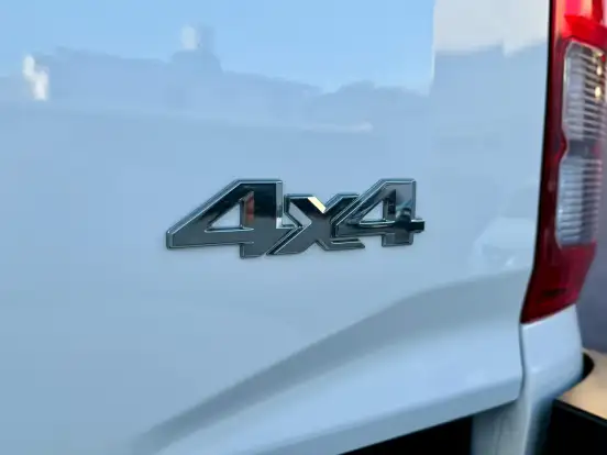 MITSUBISHI-TRITON-2.4 BITURBO DIESEL CD HPE-S 4X4 AUTOMÁTICO MITSUBISHI-TRITON-2025