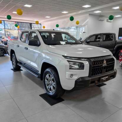 MITSUBISHI-TRITON-2026