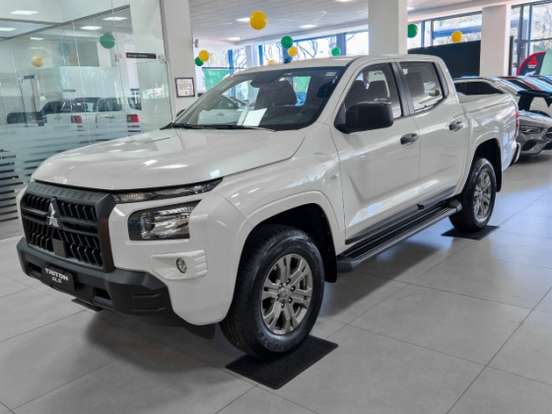 MITSUBISHI-TRITON-2.4 BITURBO DIESEL CD GLS 4X4 AUTOMÁTICO MITSUBISHI-TRITON-2026