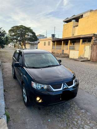 MITSUBISHI-OUTLANDER-2008