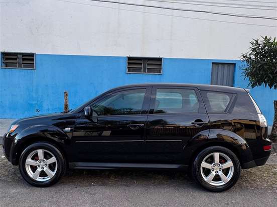 MITSUBISHI-OUTLANDER-2.4 4X4 16V GASOLINA 4P AUTOMÁTICO MITSUBISHI-OUTLANDER-2008
