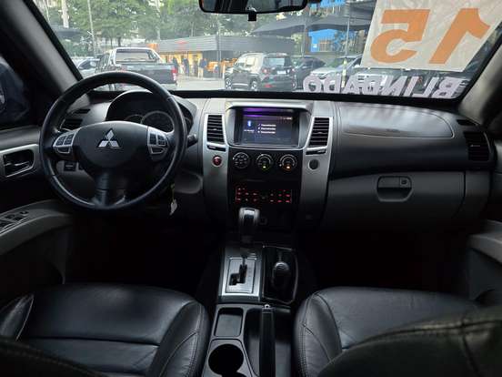 MITSUBISHI-PAJERO DAKAR-2014