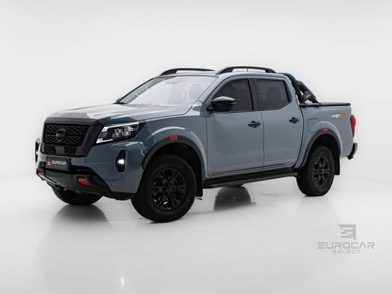 NISSAN FRONTIER 2.3 16V TURBO DIESEL PRO4X CD 4X4 AUTOMÁTICO