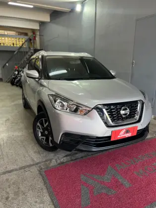 NISSAN KICKS 1.6 16V FLEXSTART S 4P XTRONIC NISSAN KICKS 1.6 16V FLEXSTART S 4P XTRONIC