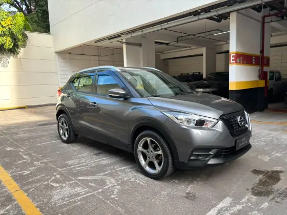 NISSAN KICKS 1.6 16V FLEXSTART S 4P XTRONIC NISSAN KICKS 1.6 16V FLEXSTART S 4P XTRONIC