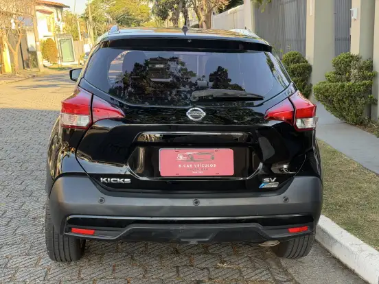 NISSAN-KICKS-2018