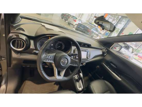 NISSAN-KICKS-1.6 16V FLEXSTART SV 4P XTRONIC NISSAN-KICKS-2017