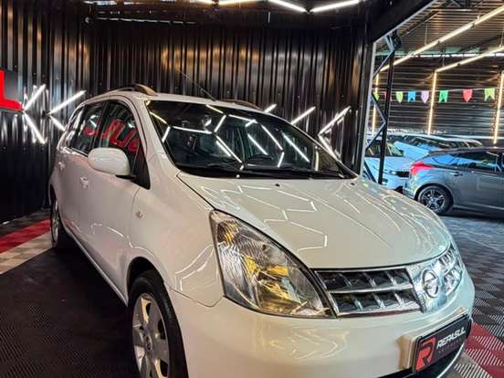 NISSAN-LIVINA-1.8 S 16V FLEX 4P AUTOMÁTICO NISSAN-LIVINA-2011