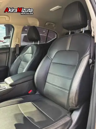 NISSAN-SENTRA-2023