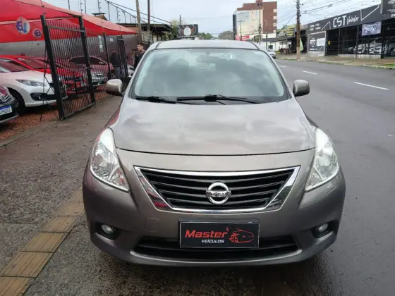 NISSAN VERSA 1.6 16V FLEX SL 4P MANUAL NISSAN VERSA 1.6 16V FLEX SL 4P MANUAL