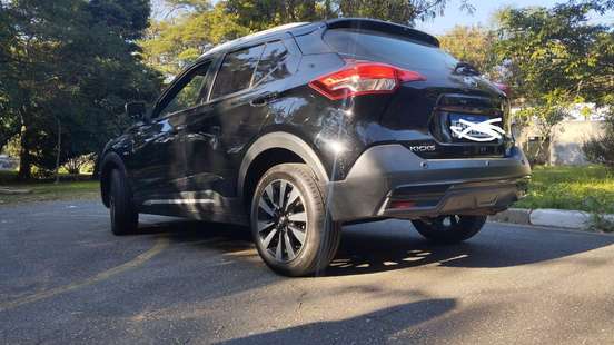 NISSAN-KICKS-2016
