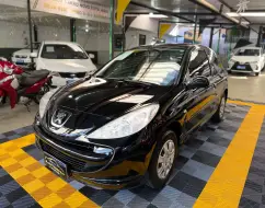 PEUGEOT 207 1.4 XR 8V FLEX 2P MANUAL PEUGEOT 207 1.4 XR 8V FLEX 2P MANUAL