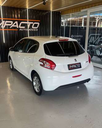 PEUGEOT-208-2016