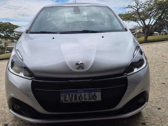 PEUGEOT-208-1.6 GRIFFE 16V FLEX 4P AUTOMÁTICO PEUGEOT-208-2019