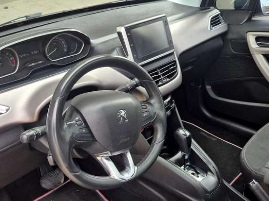 PEUGEOT-208-1.6 GRIFFE 16V FLEX 4P AUTOMÁTICO PEUGEOT-208-2019