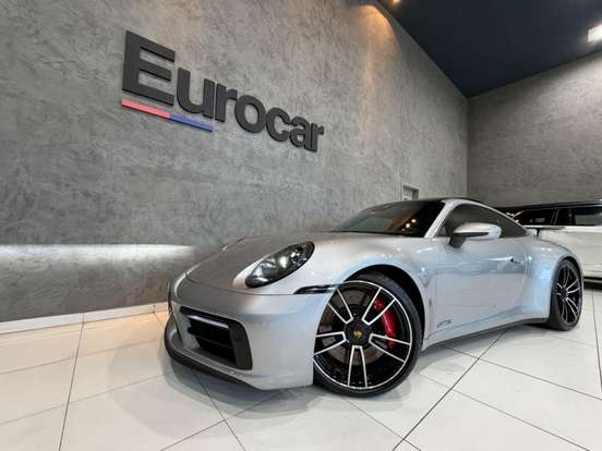 PORSCHE-911-2024