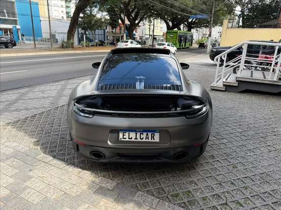 PORSCHE-911-2024