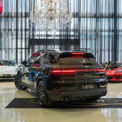 PORSCHE-CAYENNE-2024