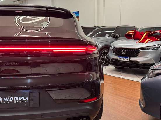 PORSCHE-CAYENNE-3.0 V6 E-HYBRID COUPÉ AWD TIPTRONIC S PORSCHE-CAYENNE-2025