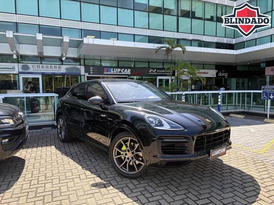PORSCHE CAYENNE 3.0 V6 E-HYBRID COUPÉ PLATINUM EDITION AWD TIPTRONIC S