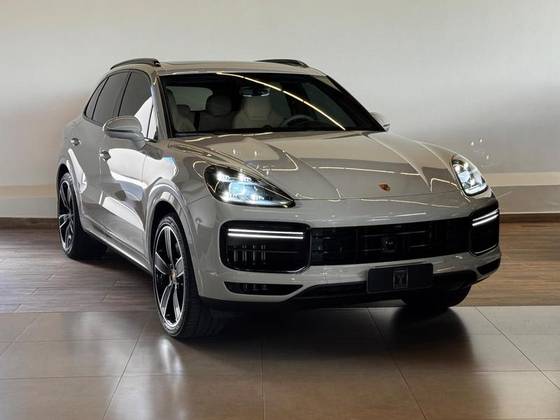 PORSCHE CAYENNE 4.0 V8 GASOLINA TURBO AWD TIPTRONIC S