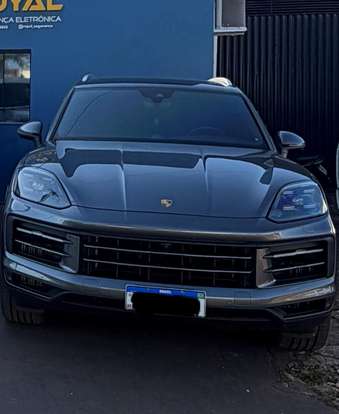 PORSCHE-CAYENNE-2024