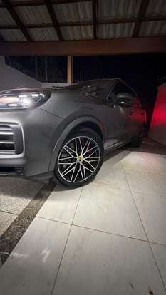 PORSCHE-CAYENNE-2024