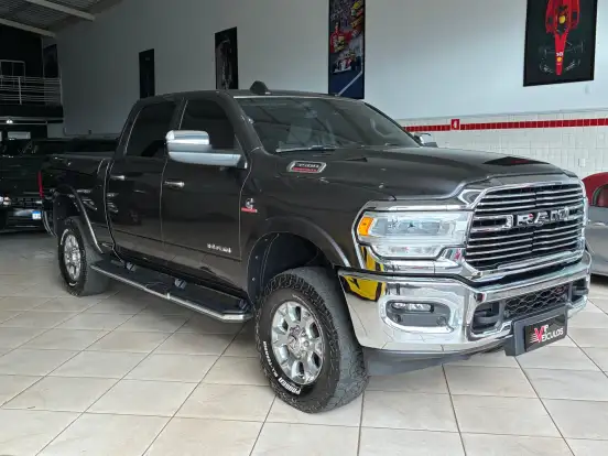 RAM-3500-6.7 I6 TURBO DIESEL LARAMIE CD 4X4 AUTOMÁTICO RAM-3500-2022