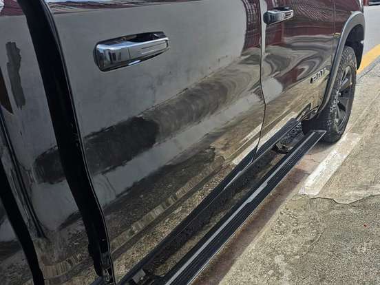 RAM-1500-5.7 V8 GASOLINA REBEL CD 4X4 AUTOMÁTICO RAM-1500-2022