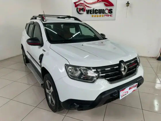 RENAULT DUSTER 1.6 16V SCE FLEX ZEN MANUAL RENAULT DUSTER 1.6 16V SCE FLEX ZEN MANUAL