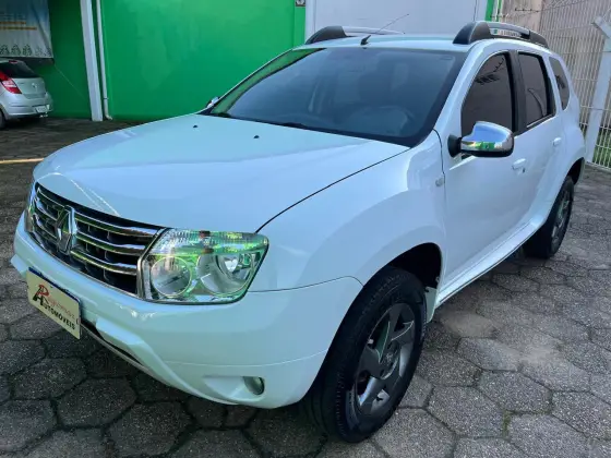 RENAULT DUSTER 1.6 DYNAMIQUE 4X2 16V FLEX 4P MANUAL RENAULT DUSTER 1.6 DYNAMIQUE 4X2 16V FLEX 4P MANUAL