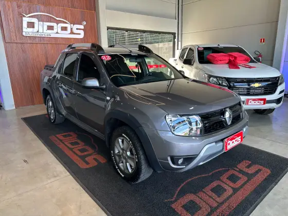 RENAULT DUSTER OROCH 1.6 16V SCE FLEX DYNAMIQUE MANUAL RENAULT DUSTER OROCH 1.6 16V SCE FLEX DYNAMIQUE MANUAL