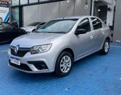 RENAULT LOGAN 1.6 16V SCE FLEX ZEN MANUAL RENAULT LOGAN 1.6 16V SCE FLEX ZEN MANUAL