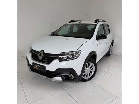 RENAULT-SANDERO-2023