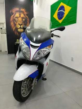 SUZUKI BURGMAN 400 SUZUKI BURGMAN 400