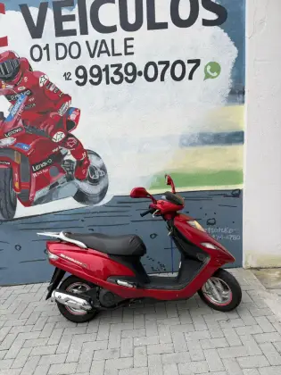 SUZUKI BURGMAN i SUZUKI BURGMAN i