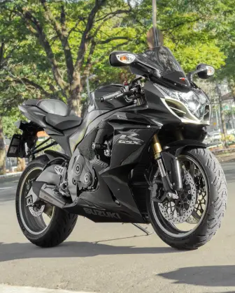 SUZUKI GSX-R1000 SUZUKI GSX-R1000