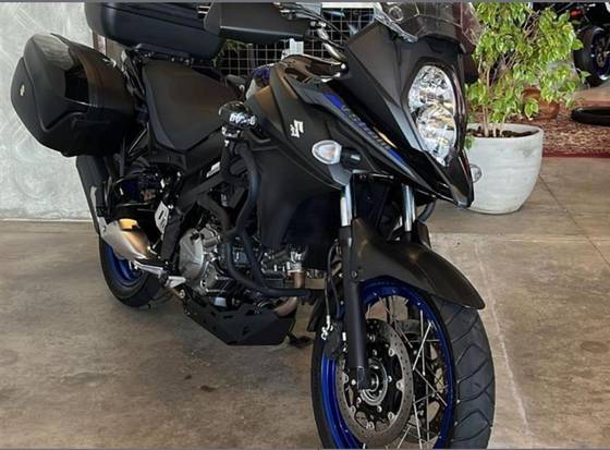 SUZUKI V-STROM 650 ADVENTURE 