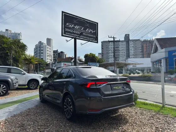TOYOTA COROLLA 1.8 VVT-I HYBRID FLEX ALTIS PREMIUM CVT TOYOTA COROLLA 1.8 VVT-I HYBRID FLEX ALTIS PREMIUM CVT