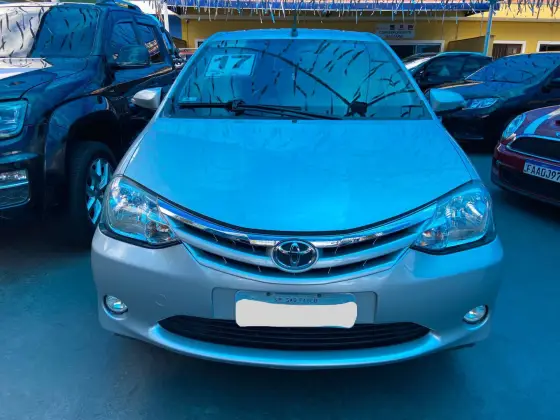 TOYOTA ETIOS 1.5 XLS SEDAN 16V FLEX 4P AUTOMÁTICO TOYOTA ETIOS 1.5 XLS SEDAN 16V FLEX 4P AUTOMÁTICO