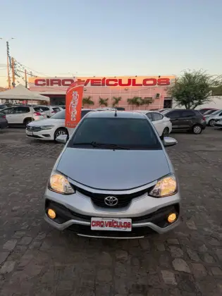 TOYOTA ETIOS 1.5 XLS SEDAN 16V FLEX 4P AUTOMÁTICO TOYOTA ETIOS 1.5 XLS SEDAN 16V FLEX 4P AUTOMÁTICO