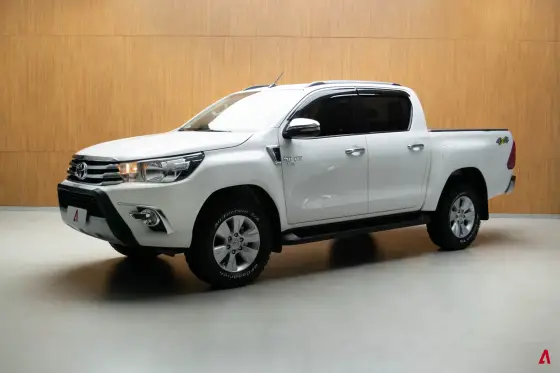 TOYOTA HILUX 2.7 SRV 4X4 CD 16V FLEX 4P AUTOMÁTICO TOYOTA HILUX 2.7 SRV 4X4 CD 16V FLEX 4P AUTOMÁTICO
