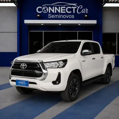 TOYOTA HILUX 2.8 D-4D TURBO DIESEL CD SR 4X4 AUTOMÁTICO TOYOTA HILUX 2.8 D-4D TURBO DIESEL CD SR 4X4 AUTOMÁTICO