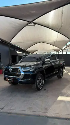 TOYOTA HILUX 2.8 SRV 4X4 CD 16V DIESEL 4P AUTOMÁTICO TOYOTA HILUX 2.8 SRV 4X4 CD 16V DIESEL 4P AUTOMÁTICO