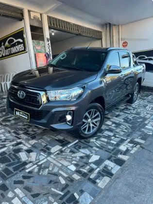 TOYOTA HILUX 2.8 SRV 4X4 CD 16V DIESEL 4P AUTOMÁTICO TOYOTA HILUX 2.8 SRV 4X4 CD 16V DIESEL 4P AUTOMÁTICO