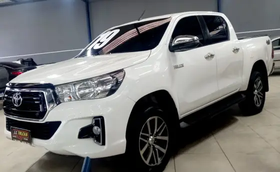 TOYOTA HILUX 2.8 SRV 4X4 CD 16V DIESEL 4P AUTOMÁTICO