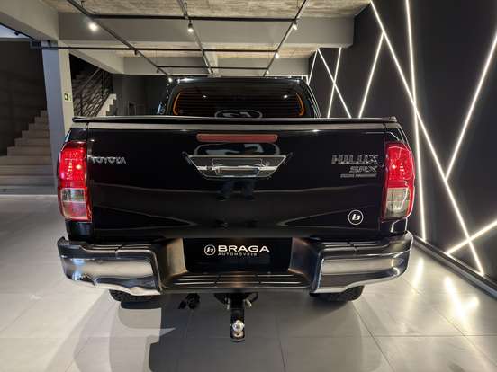 TOYOTA-HILUX-2.8 SRX 4X4 CD 16V DIESEL 4P AUTOMÁTICO TOYOTA-HILUX-2018