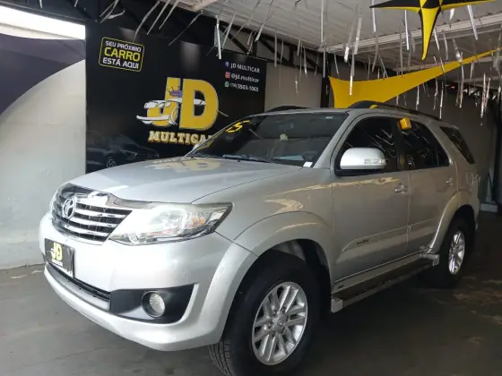 TOYOTA HILUX SW4 2.7 SR 4X2 16V FLEX 4P AUTOMÁTICO